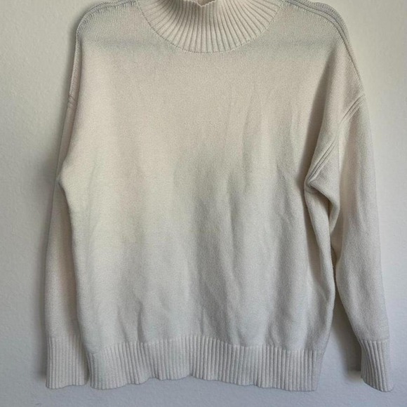 Magaschoni Sweaters - Magaschoni Cream Mock Neck Sweater M